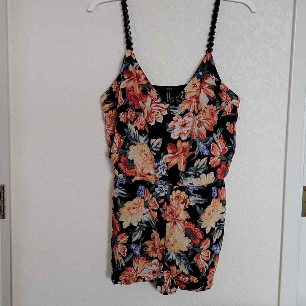 Medium Forever 21 black floral romper